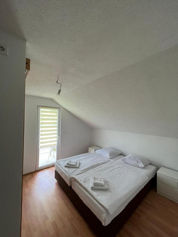 S&R Lake View Hostel Konjic Ngoại thất bức ảnh